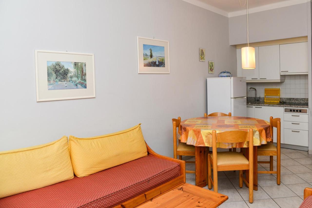Residence Laura Bordighera Kültér fotó