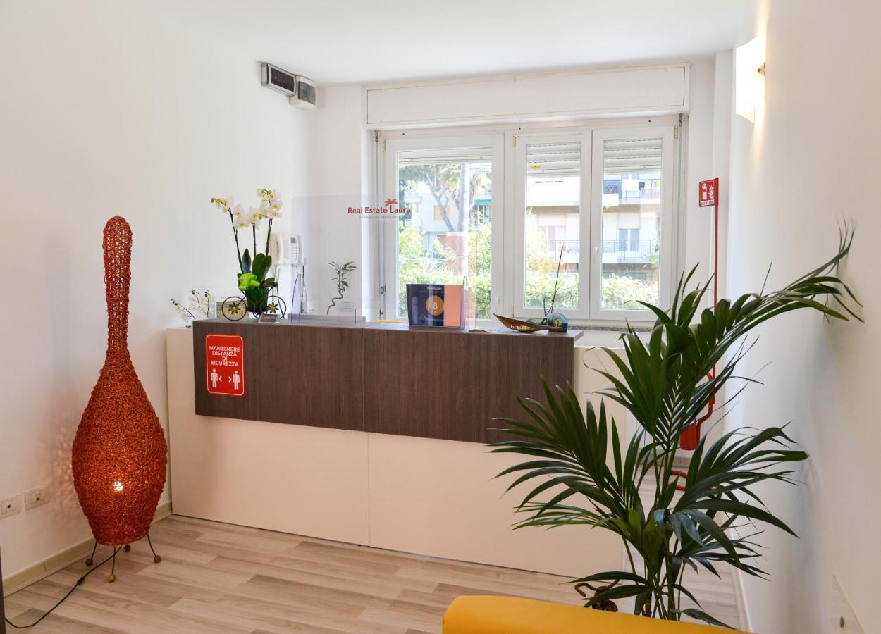 Residence Laura Bordighera Kültér fotó